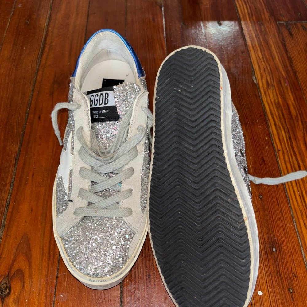 GGDB Silver Glitter Sneakers with Blue Accent